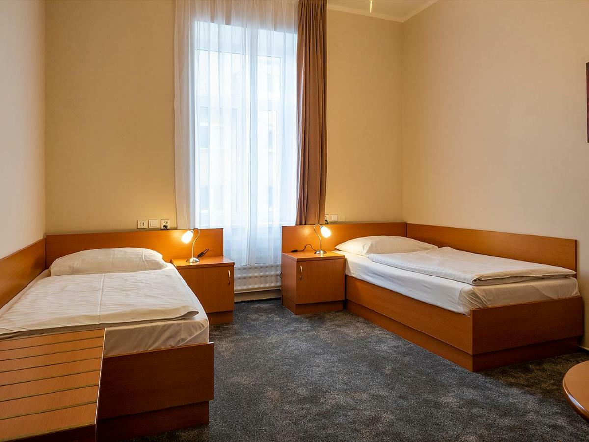 Hotel Olympia Česká Lípa Exterior foto
