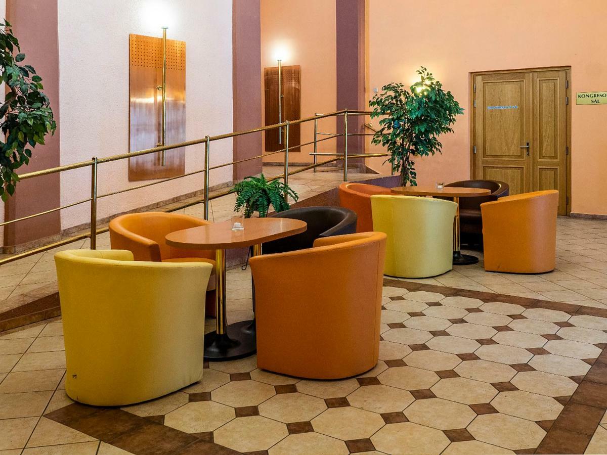 Hotel Olympia Česká Lípa Exterior foto